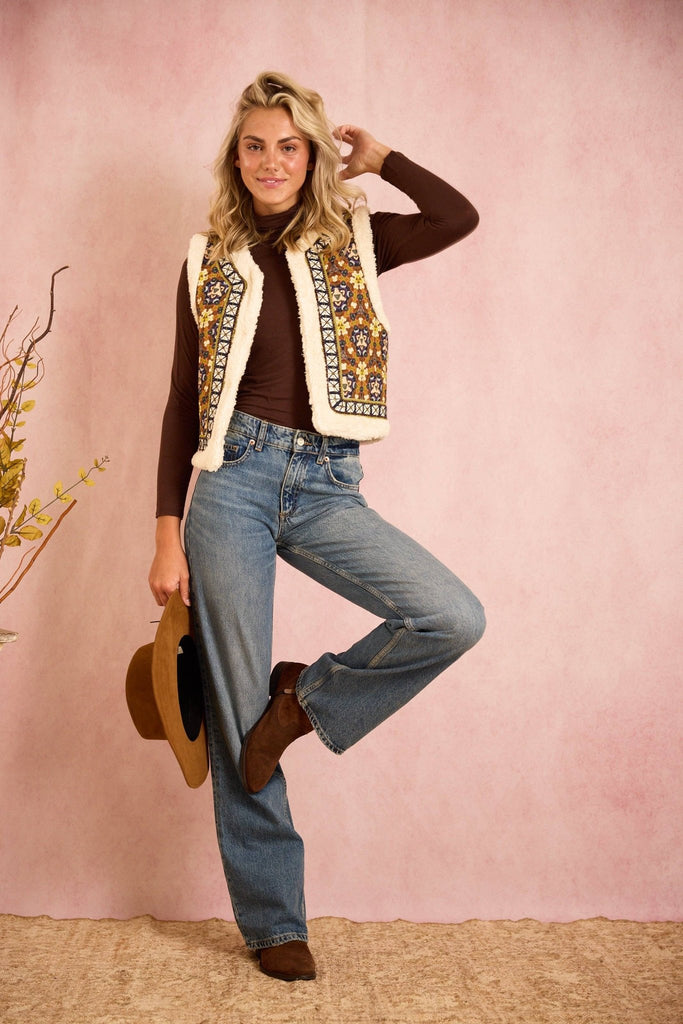 Brooks Avenue - The Willow Sherpa Reversible Vest - Chestnut Swirl: Small - Home 2 Court