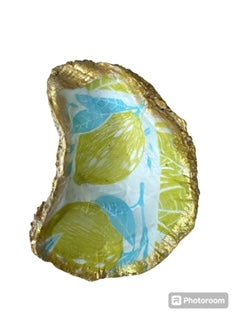 Gold Oyster Shell - two hanging fruit - medium - Home 2 Court